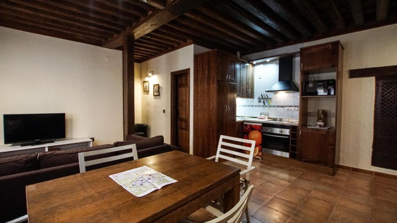 Apartamento Tiempo De Toledo: Catedral Exterior foto